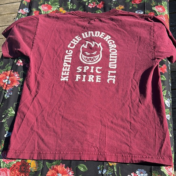 Spitfire Wheels front & Back graphic tee “Keep the underground Lit” Youth XL - Picture 3 of 7